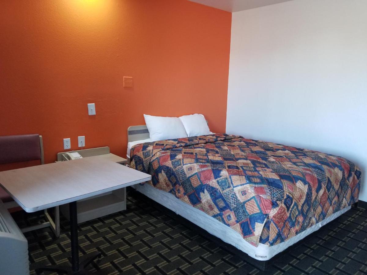 טולסה Nights Stay Hotel מראה חיצוני תמונה